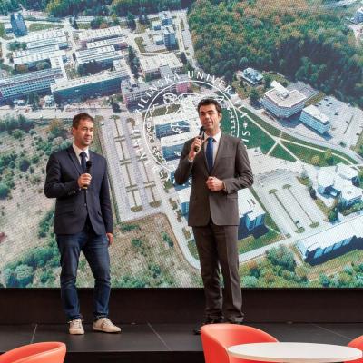 315735642 569111475221999 2606921651836516327 N 315735642 569111475221999 2606921651836516327 N