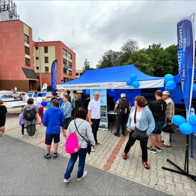 356643467 758075346325610 3826683254137808468 N