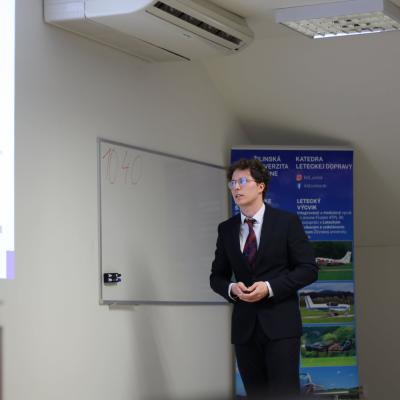 657328583 938098505484704 7145307071350991198 N